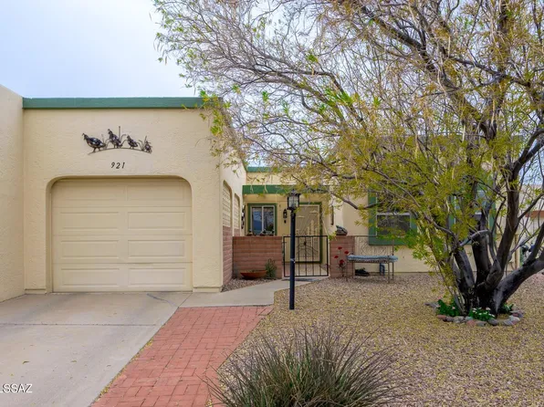 921 N Camino De Luz, Green Valley, AZ 85614