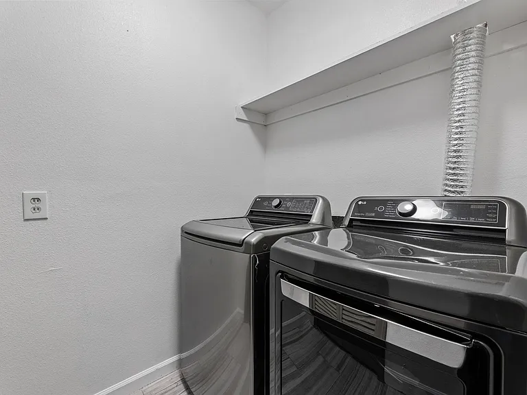 4203 Philmont Ave — Photo 22