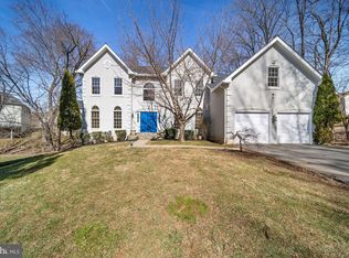 5 Deer Trail Ct, Gaithersburg, MD 20878