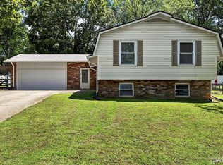 2522 Millrace Dr, Saint Peters, MO 63376