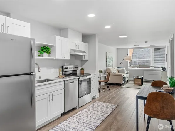 5022 Martin Luther King Jr Way S #10, Seattle, WA 98118