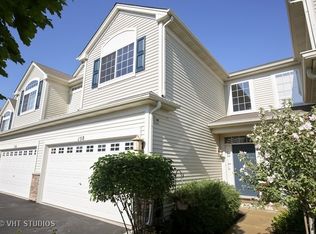 158 Durango Dr, Gilberts, IL 60136