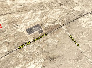 W 40th St, Lancaster, CA 93536