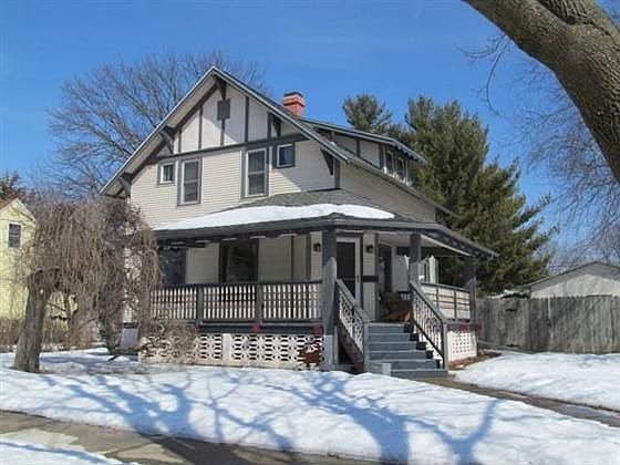 2nd image of 1622 Walnut St