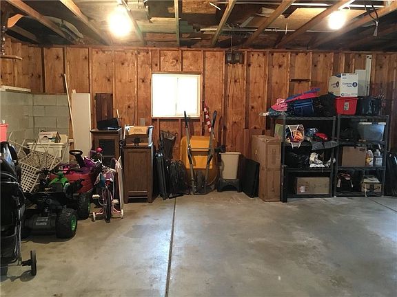 5th image of 207 Alameda Rd