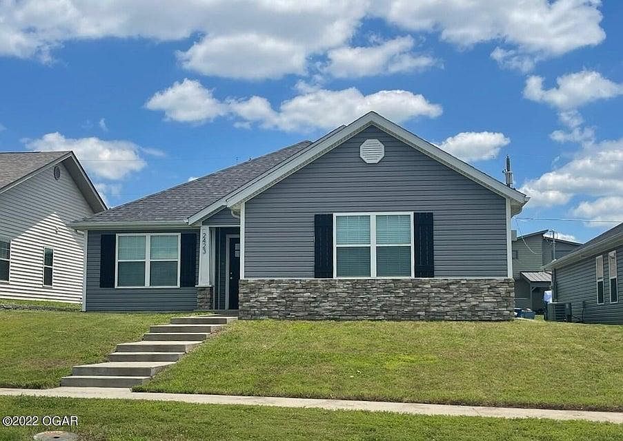 2423 Virginia Ave, Joplin, MO 64804 Zillow