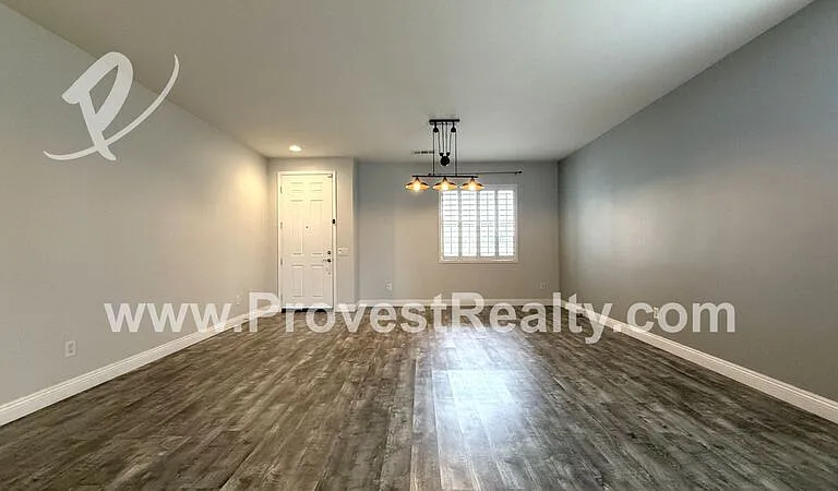 8440 Hoover Ct — Photo 4