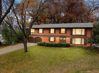 1533 Clare Ln, Wayzata, MN 55391