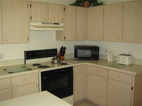 4th image of 4716 Alexis Dr