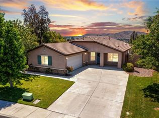 23801 Cheyenne Canyon Dr, Quail Valley, CA 92587