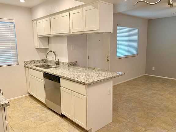 5th image of 2220 W Dora St APT 101