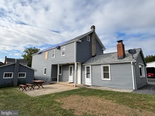 207 Market St, Lewisberry, PA 17339