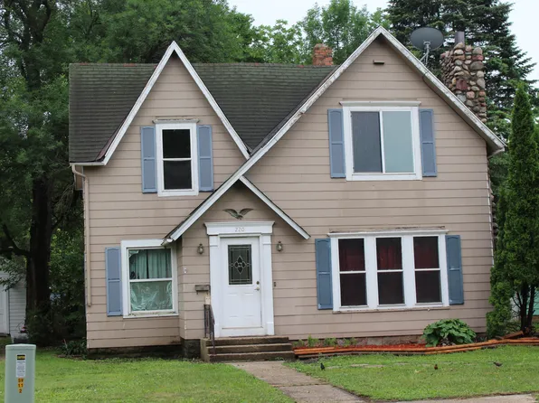 220 W 3rd St, Spencer, IA 51301