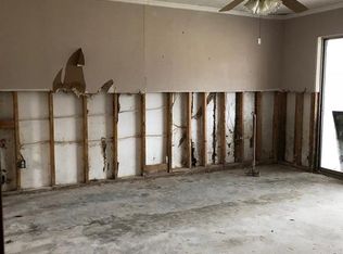 1633 River Rd, Goodrich, TX 77335