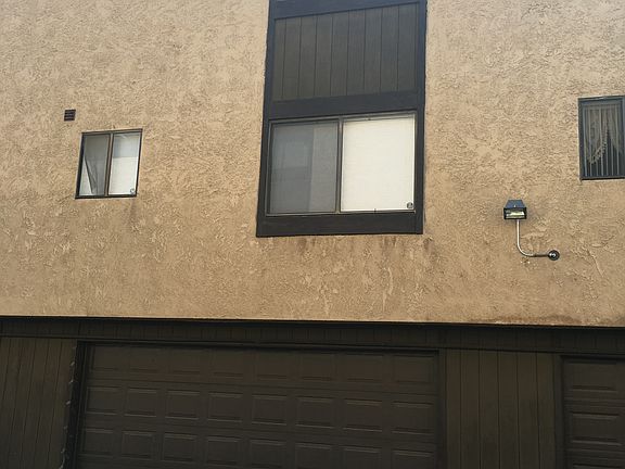 2 Car Garage, view from within community