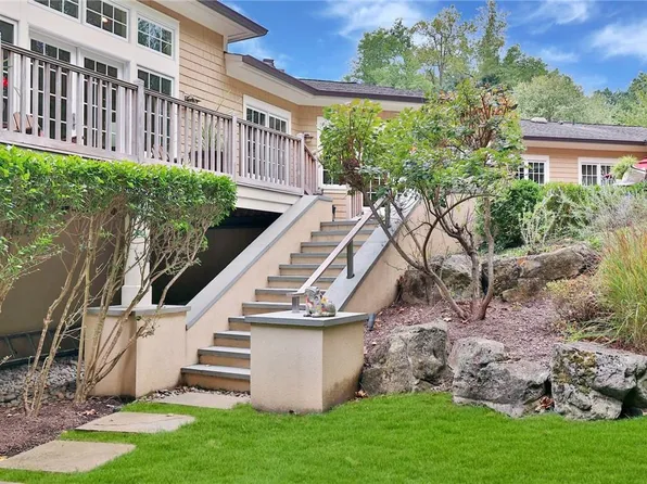 204 Kuyper Drive, Nyack, NY 10960