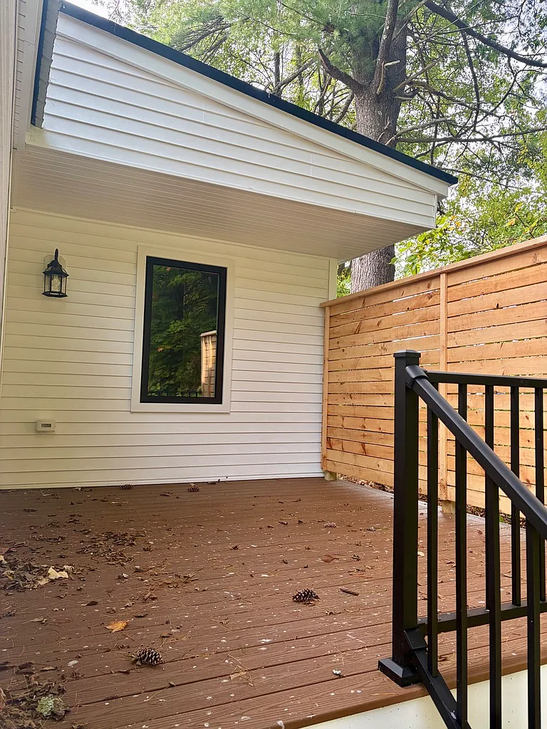 210 Rockingham Road - 1 — Photo 3