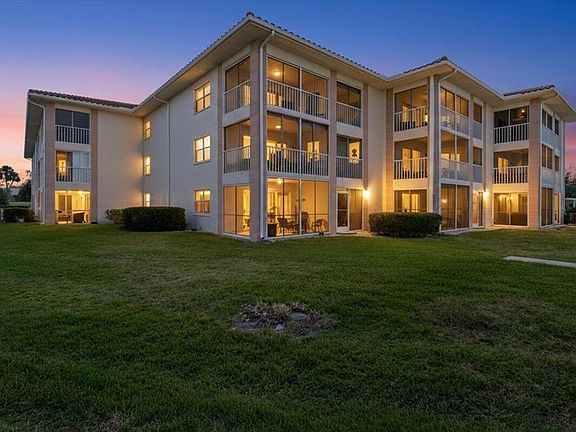 3rd image of 6505 Stone River Rd APT 103