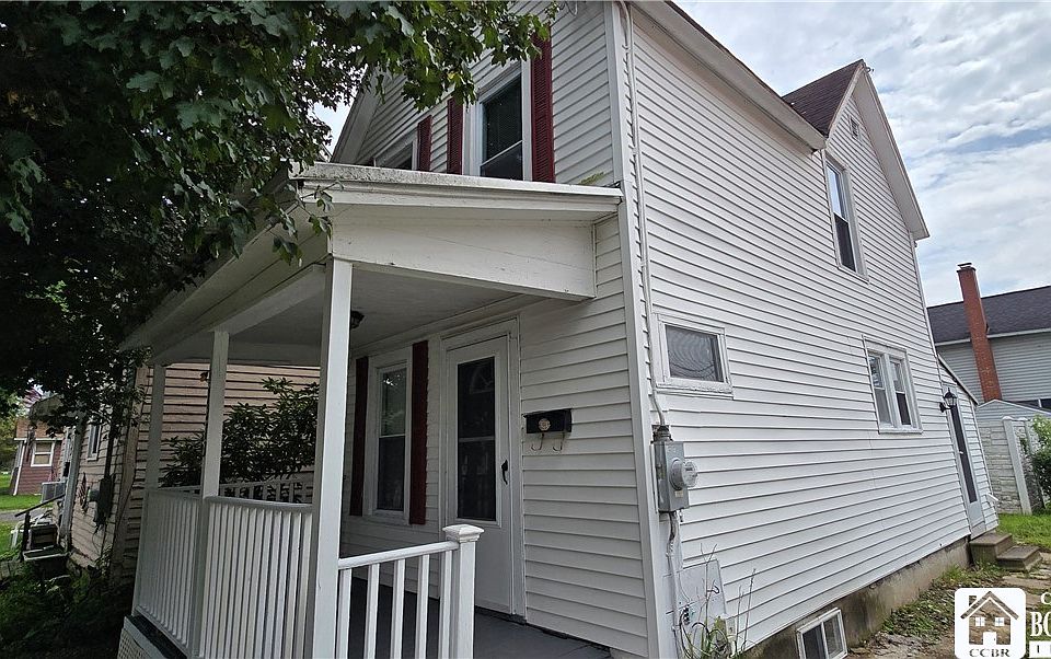 1st image of 1213 Washington St