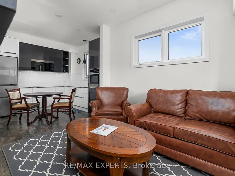 12 Beausoleil Ln #201 — Photo 21