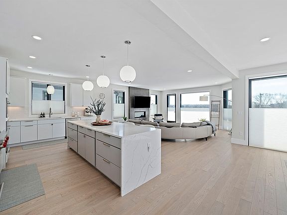 5th image of 31 Brunswick Rd