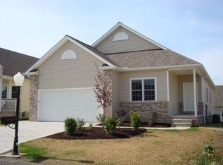 6241 Hayfield Cir, Erie, PA 16509