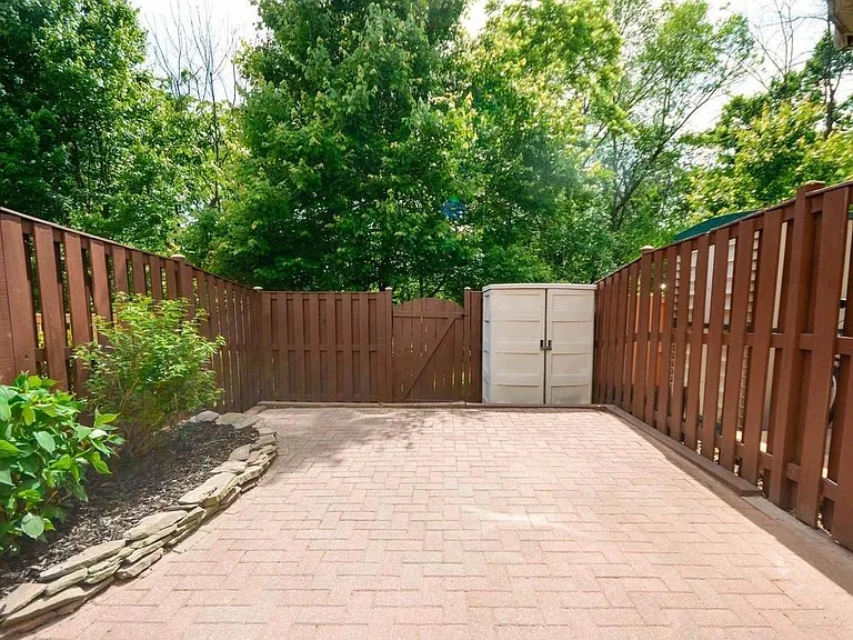 21113 Footstep Ter — Photo 16