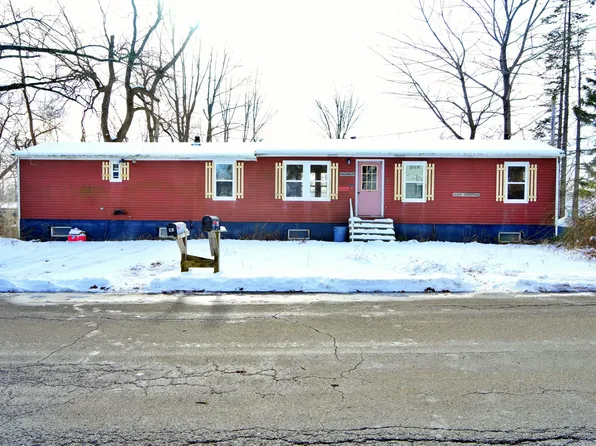 41 Pond Street, Bucksport, ME 04416