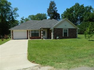 112 Redwing Dr, Pittsburg, TX 75686