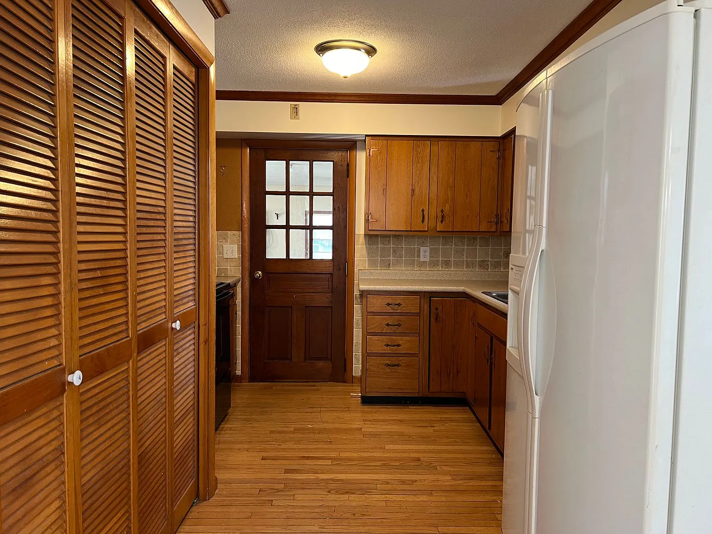 3 Bedroom / 1 bathroom single family house — Photo 3