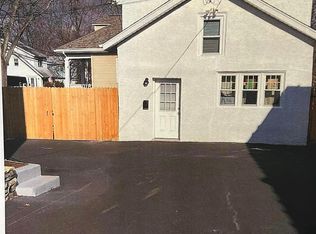 2775 Jenkintown Rd, Glenside, PA 19038