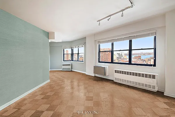 Sold by Town Residential | media 14