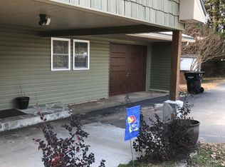85 Rowland Rd, Hartwell, GA 30643