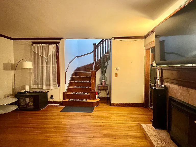 Entry/Living Room to second floor bedrooms.