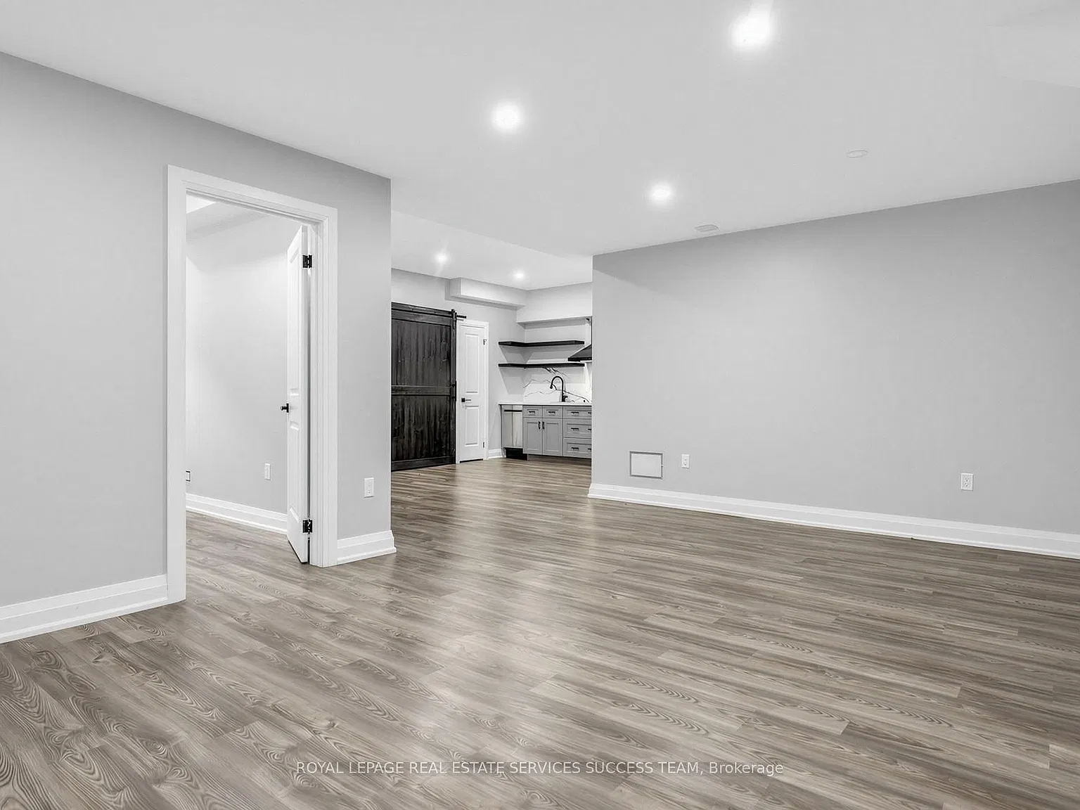 1 bed, $2,000 — Photo 4