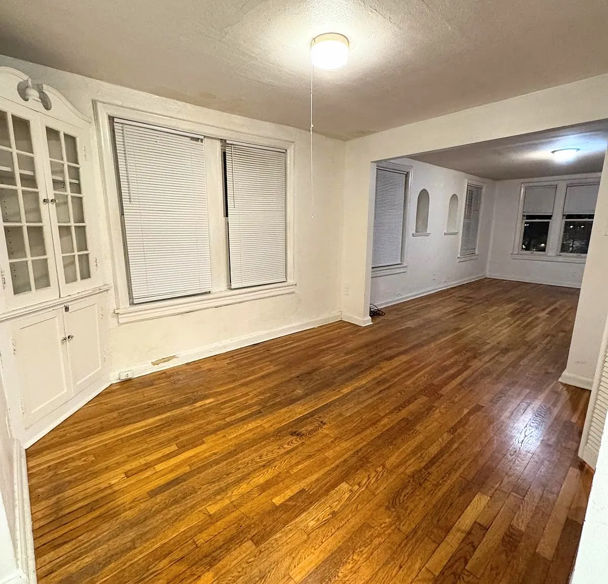2 bed, 700 sqft, $1,250 — Photo 2
