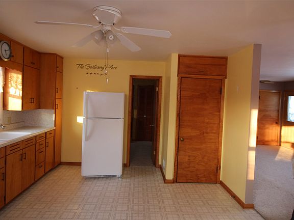 5th image of 1817 N 6th St
