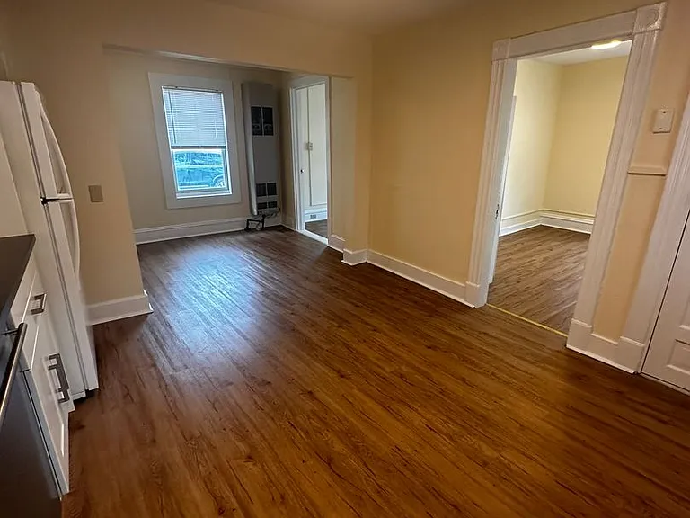 9 Lakeview Terrace — Photo 3