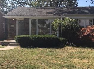 11415 Dixie Ave, Redford, MI 48239