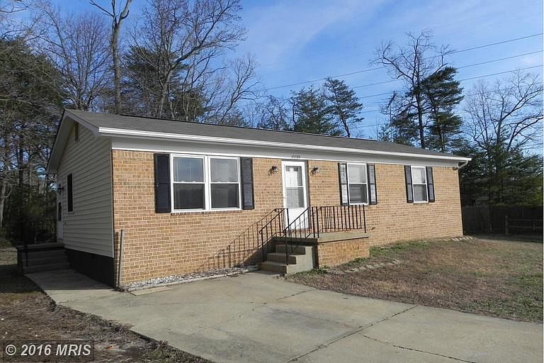 1st image of 45799 Sayre Dr