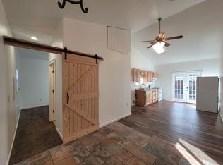 1890 17th St, Springfield, OR 97477