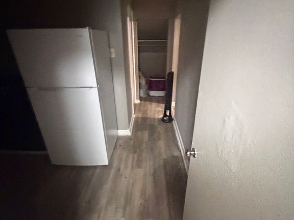 5th image of 221 College St #3