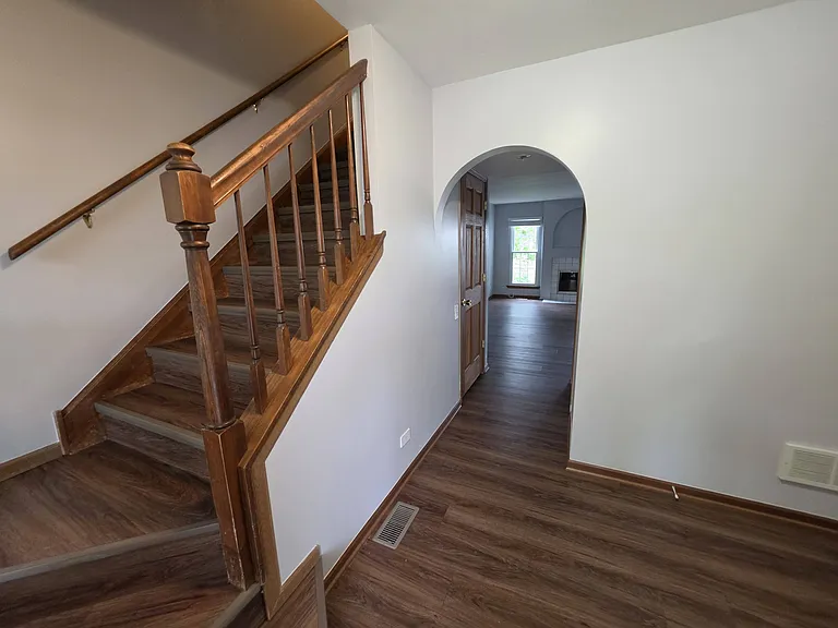327 Shadybrook Ln #327 — Photo 3