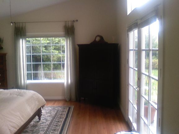 Master bedroom 17'x15'