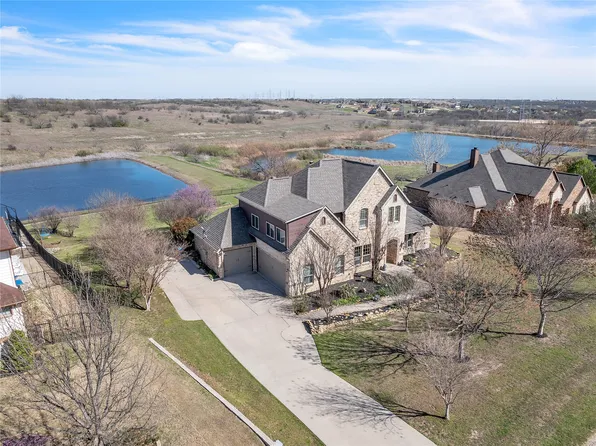 10324 San Simeon Ln, Fort Worth, TX 76179