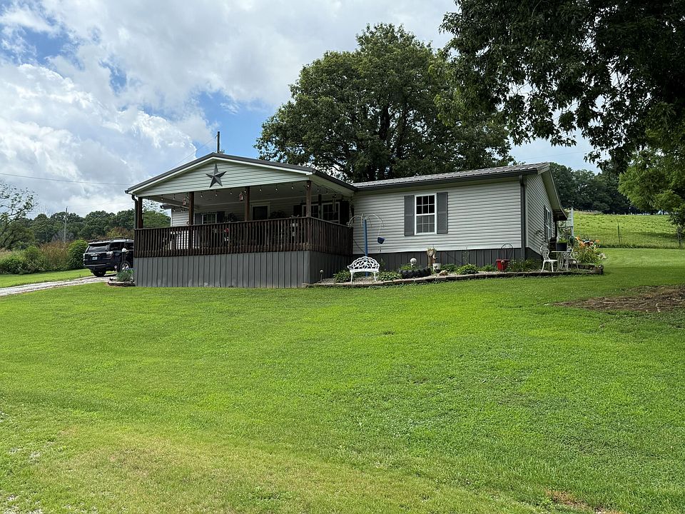 1st image of 145 Sawdridge Ln