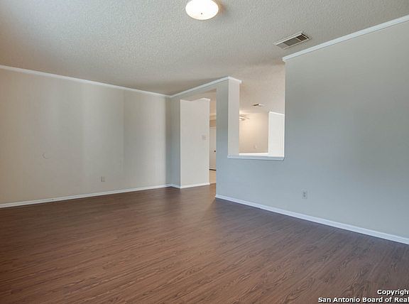 4th image of 6826 Celes Meadow Dr