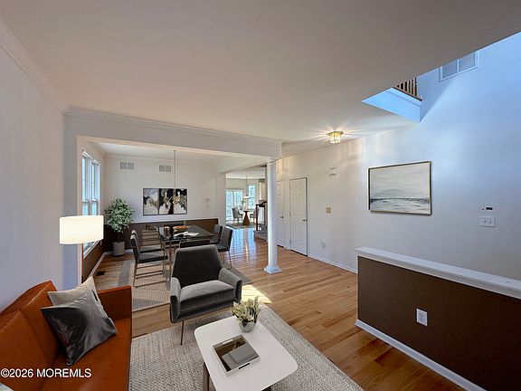 3rd image of 37 Walden Court