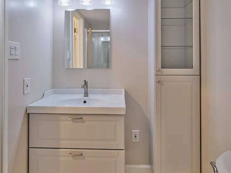51 Meadow Ln — Photo 25