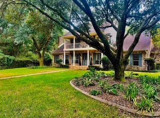 4425 Berryhill Rd, Pace, FL 32571